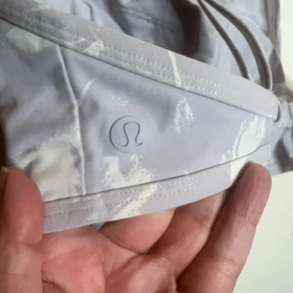 Lululemon See The Sea Swim Top size‎ 6